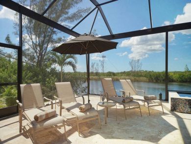 Stylish Open Plan Cape Coral Home