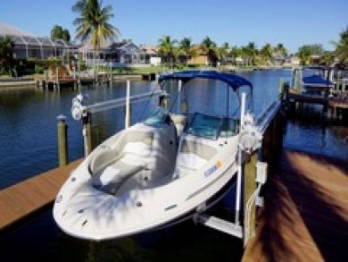 Cape Coral Home 913150 Cape Coral Home 913150