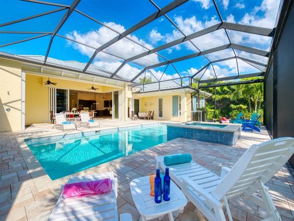 Waterfront Cape Coral Modern Villa Four Bedroom