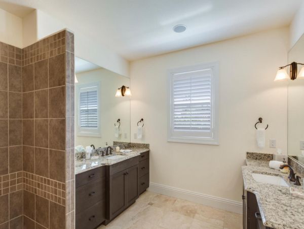 Waterfront Cape Coral Modern Villa Four Bedroom
