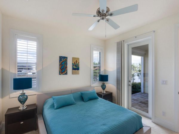 Waterfront Cape Coral Modern Villa Four Bedroom