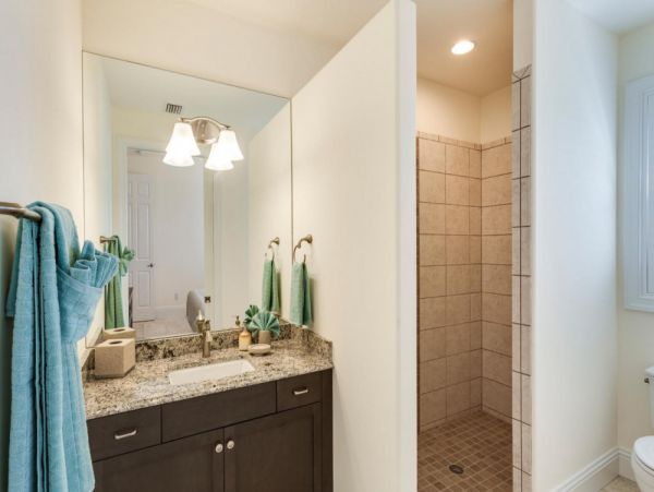 Waterfront Cape Coral Modern Villa Four Bedroom
