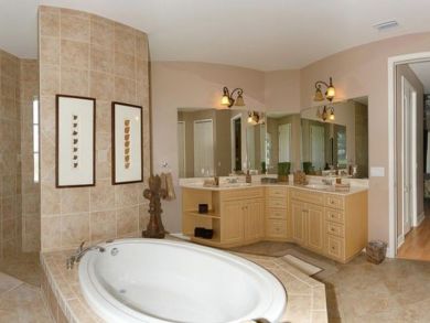 Cape Coral Home 913157