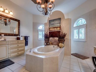 Cape Coral Vacation Home Sleeps Six Guests.