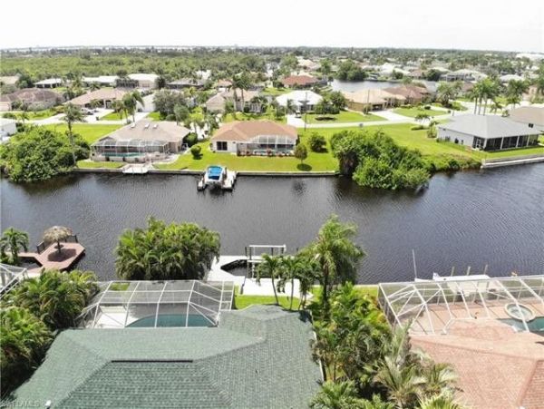Water View Cape Coral Vacation Home Three bedroom