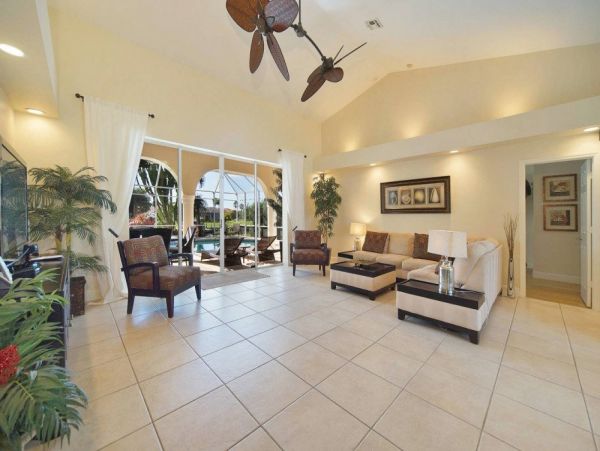 Water View Cape Coral Vacation Home Three bedroom