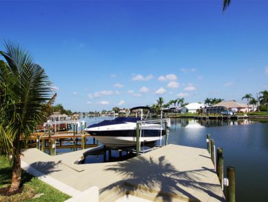 Cape Coral Home 913171 Cape Coral Home 913171