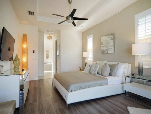 Cape Coral Three Bedroom Luxury Pool Vacation Home