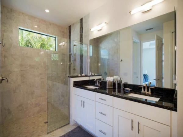 Cape Coral Three Bedroom Luxury Pool Vacation Home