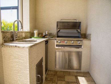 Cape Coral Home 913176