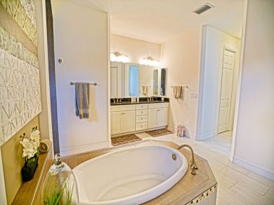 Cape Coral Home 913176