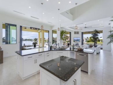 Cape Coral Home 913177