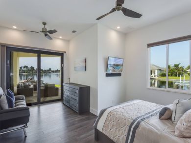 Cape Coral Home 913177
