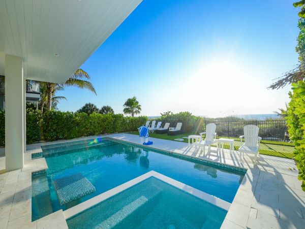 Luxury Bradenton Beach Top Rental Home Luxury All the Way!