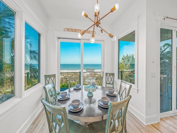 Luxury Bradenton Beach Top Rental Home Luxury All the Way!