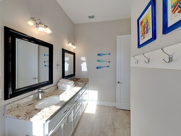 Miramar Beach Luxury Home that Sleeps up to 13 Guests