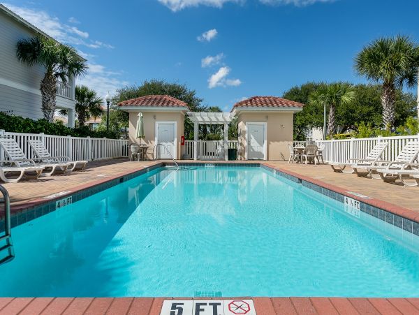 Miramar Beach Luxury Home that Sleeps up to 13 Guests