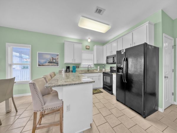Four Bedroom Vacation Home in Miramar Beach Sleeps 12 Guests
