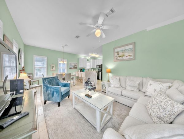 Four Bedroom Vacation Home in Miramar Beach Sleeps 12 Guests