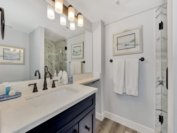 Siesta Key Great Value Two Bedroom Condo Partial Gulf View