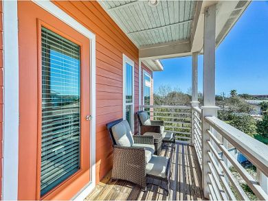 Awsome Private 6 Bedroom Vacation Home with Pool Sleeps 20