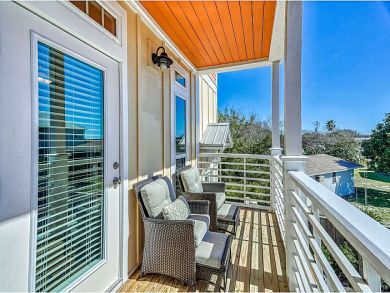 Awsome Private 6 Bedroom Vacation Home with Pool Sleeps 20