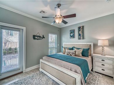 Awsome Private 6 Bedroom Vacation Home with Pool Sleeps 20