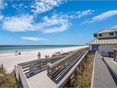 Awsome Private 6 Bedroom Vacation Home with Pool Sleeps 20