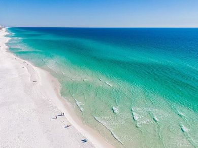 Awsome Private 6 Bedroom Vacation Home with Pool Sleeps 20