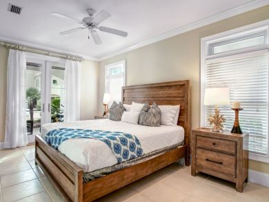 Destin Luxury Rental Home a Minute to the Beach Great Pool Destin Luxury Rental Home a Minute to the Beach Great Pool