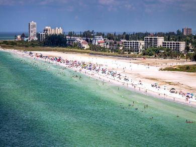 Value Priced Two Bedroom Siesta Key Vacation Condo