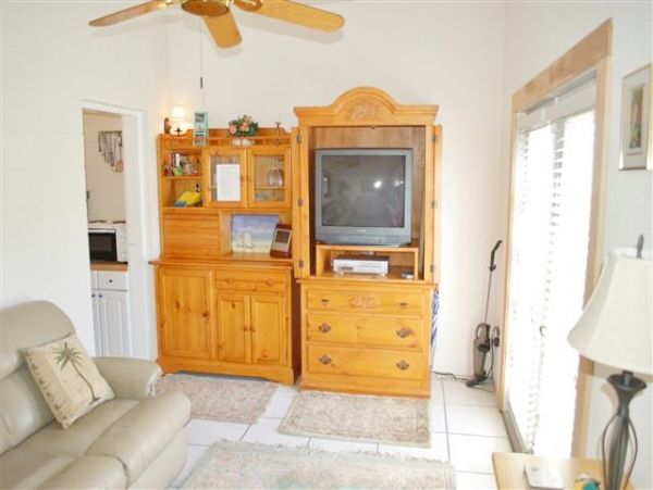 Value Siesta Key Vacation Cottage Sleeps Four Guests