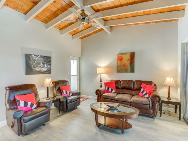 Siesta Key Vacation Rental: Cozy 1-Bedroom Escape