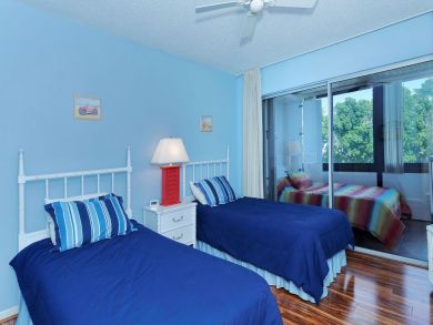 Siesta Key Vacation Condo Rental Sleeps Six