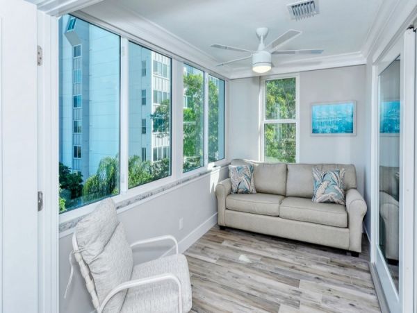 Siesta Key Vacation Condo Sleeps 6 Guests