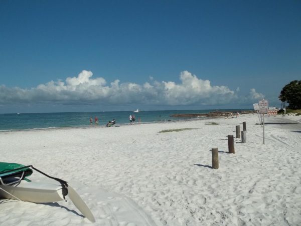 Siesta Key Vacation Condo Sleeps 6 Guests