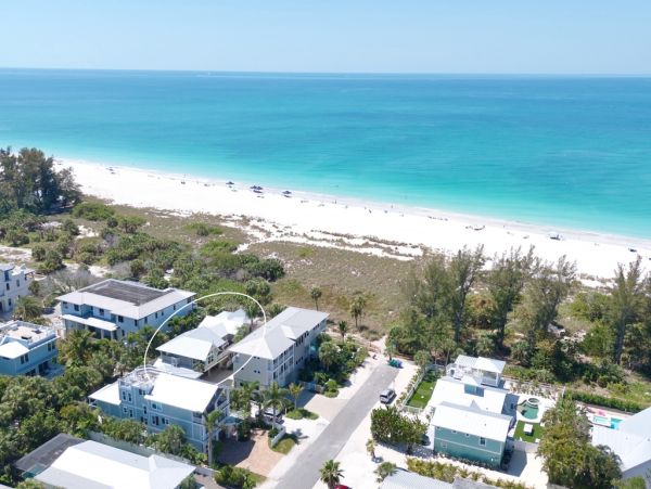 Luxury North Anna Maria Island  Beach House