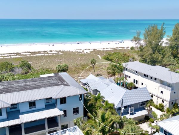 Luxury North Anna Maria Island  Beach House