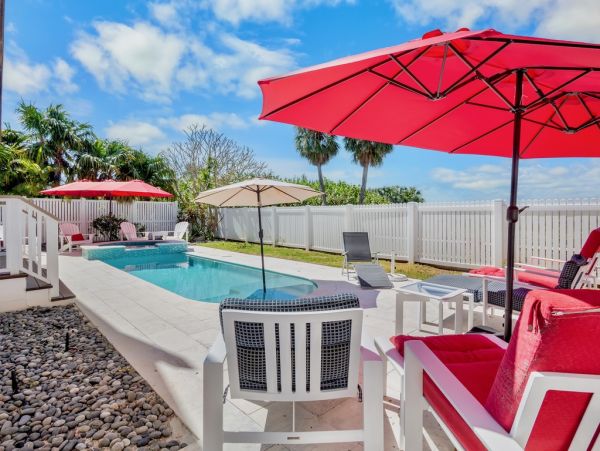 Luxury North Anna Maria Island  Beach House