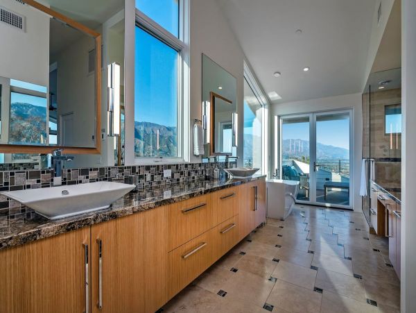 Luxury Santa Barbara Rental with Panoramic Mountain Views