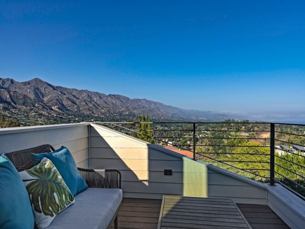 Luxury Santa Barbara Rental with Panoramic Mountain Views