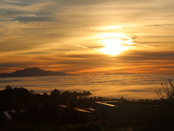 Luxury Santa Barbara Rental with Panoramic Mountain Views