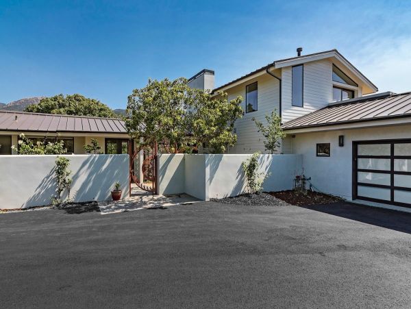 Luxury Santa Barbara Rental with Panoramic Mountain Views