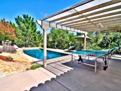 Luxury Santa Barbara Home with Seperate Cottage Option.
