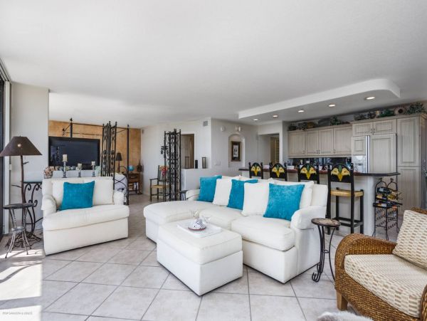 Siesta Key Vacation Condo Sleeps Four Guests