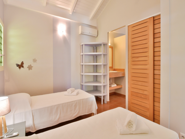 Three Bedroom Charming Villa in Guadeloupe Walk to Beach