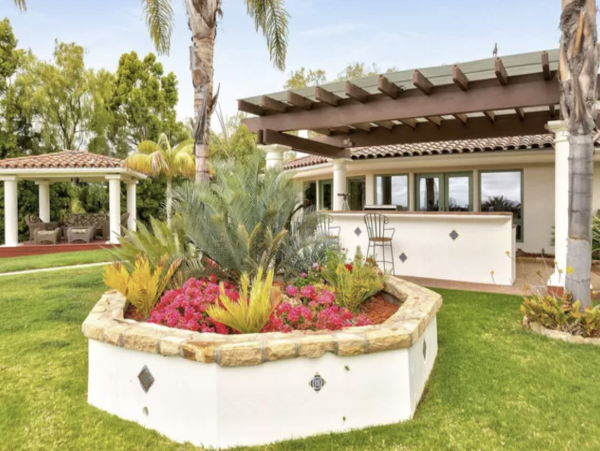 Stunning Santa Barbara Luxury Estate Home with Guest Houses & Pool