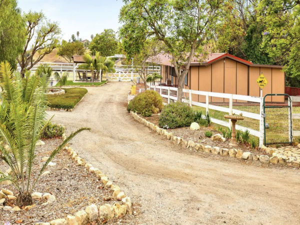 Stunning Santa Barbara Luxury Estate Home with Guest Houses & Pool