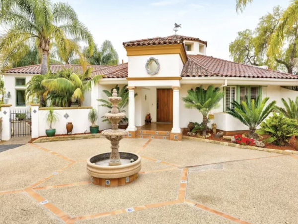 Stunning Santa Barbara Luxury Estate Home with Guest Houses & Pool
