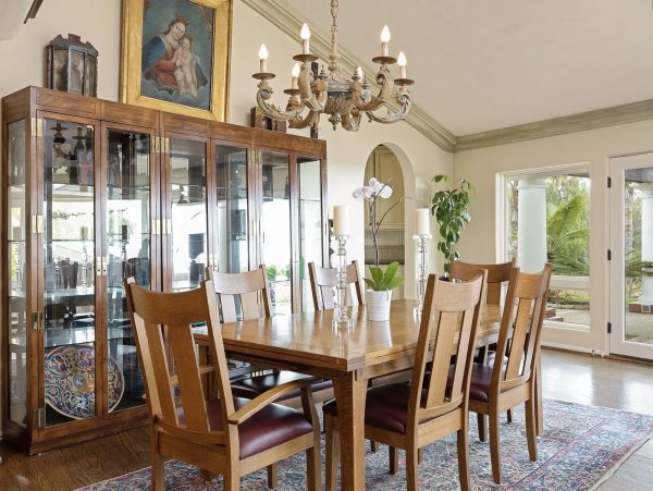 Stunning Santa Barbara Luxury Estate Home with Guest Houses & Pool
